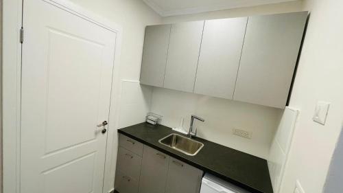 Gabriel Apartments - Jaffa Street - Next To Market,,0 star