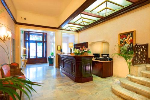 grand hotel regina