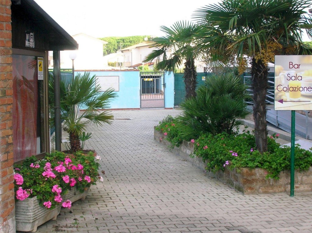 Costa Paradiso,Lido Adriano>>Forli,3 star