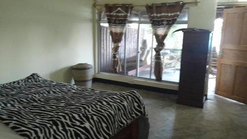 ushongo beach bandas