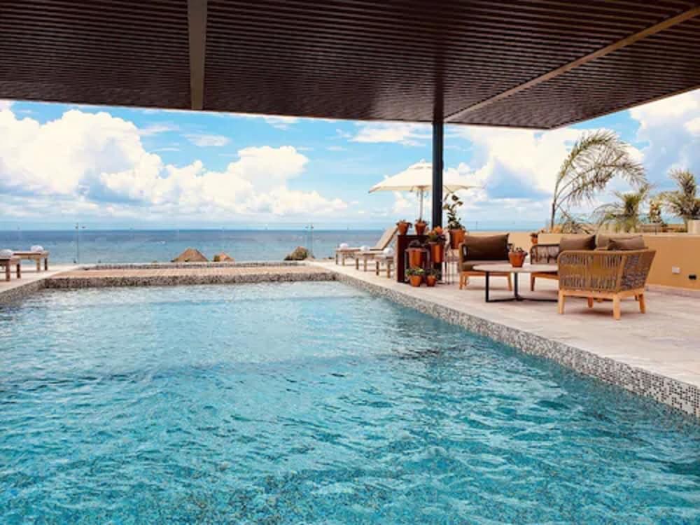 singular joy vacation rentals