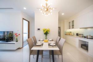 Homes By Christine Vinhomes Central Park,Ho Chi Minh Municipality>>Ho Chi Minh City,3.5 star