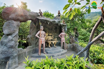 Nui Than Tai Ebisu Onsen Resort,Highway 14G, Hoa Phu,4 star