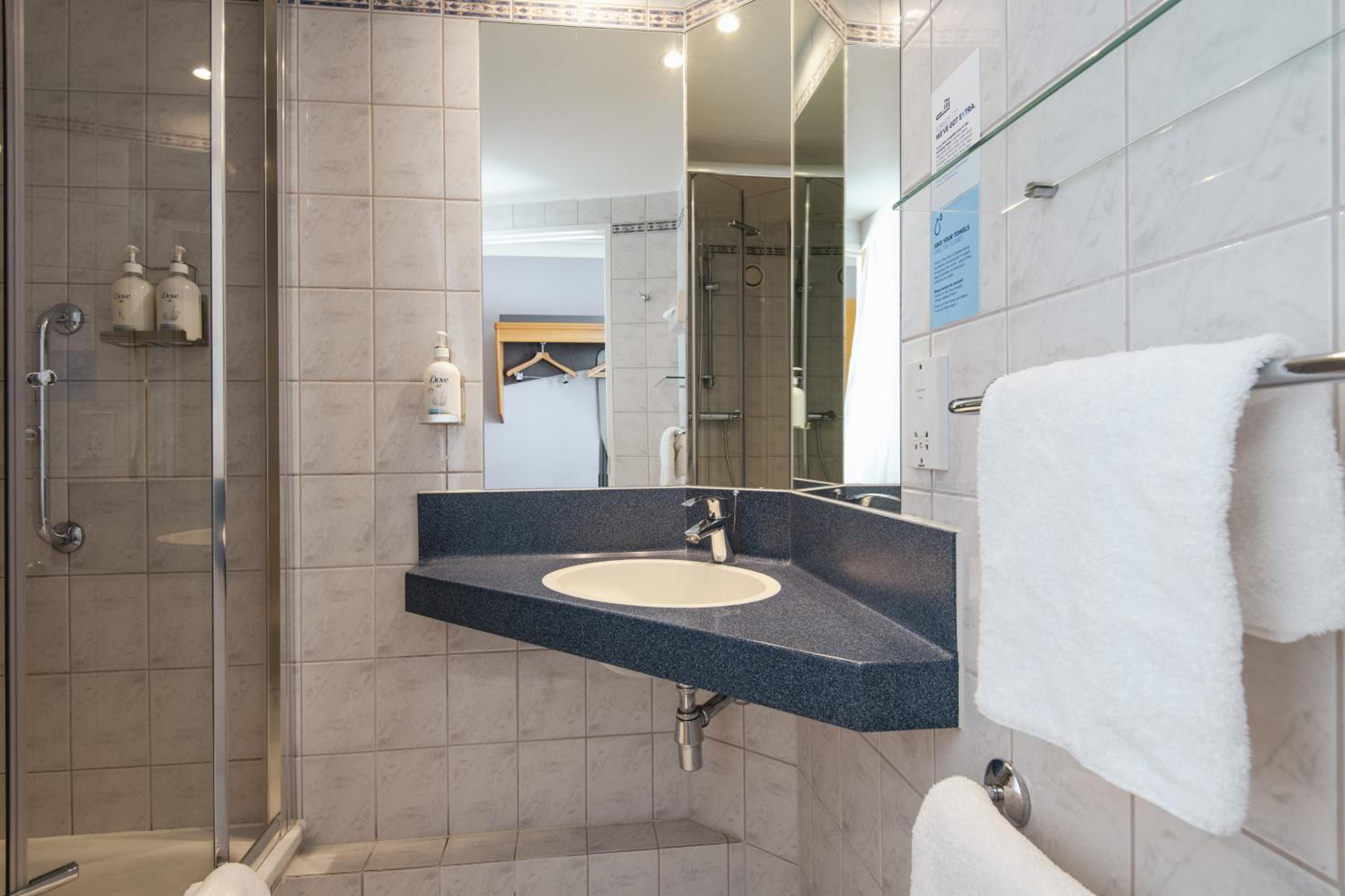 holiday inn express bristol city centre by ihg
