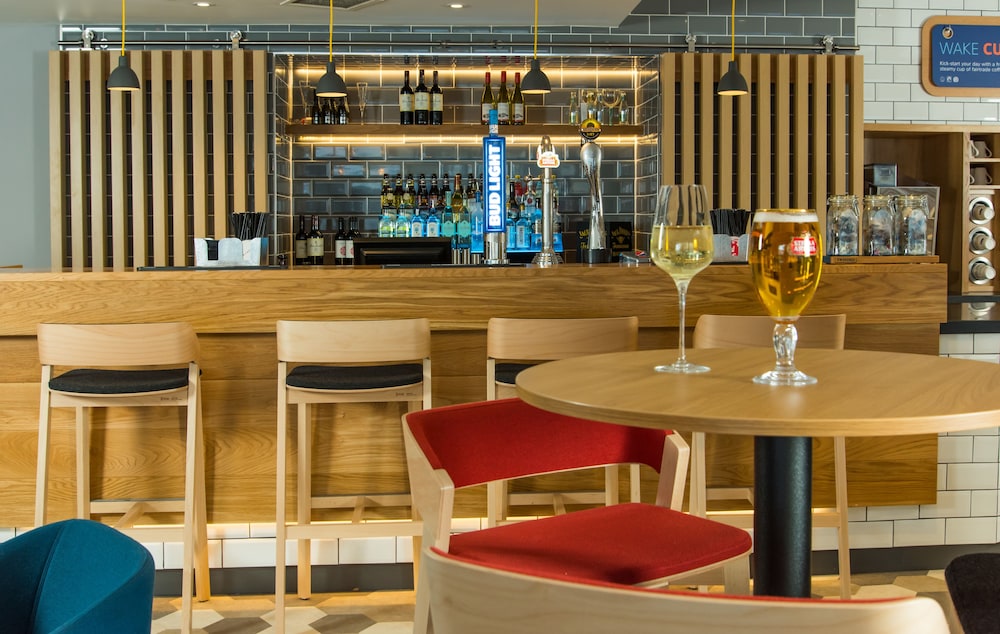 holiday inn express bristol city centre by ihg