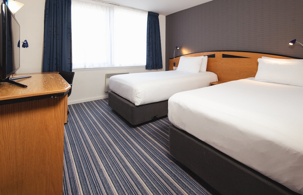 holiday inn express bristol city centre by ihg