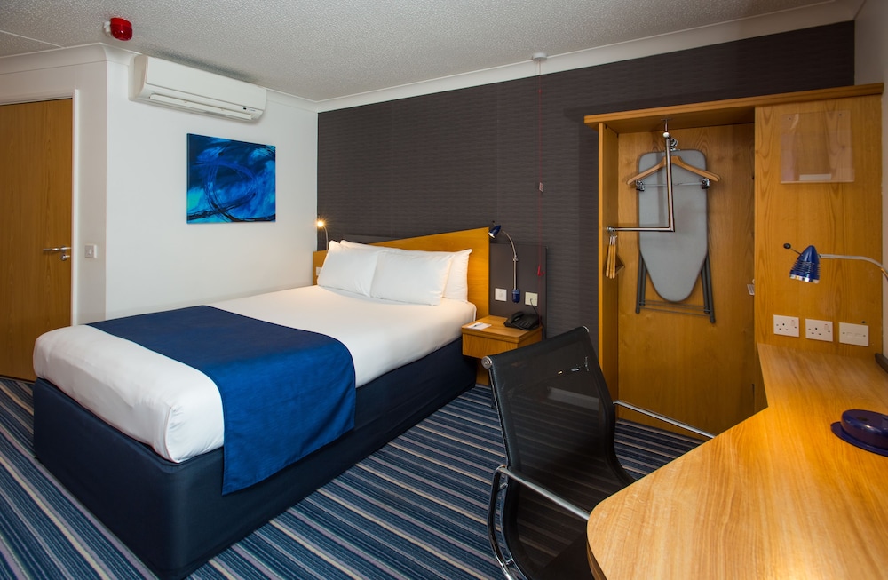 holiday inn express bristol city centre by ihg