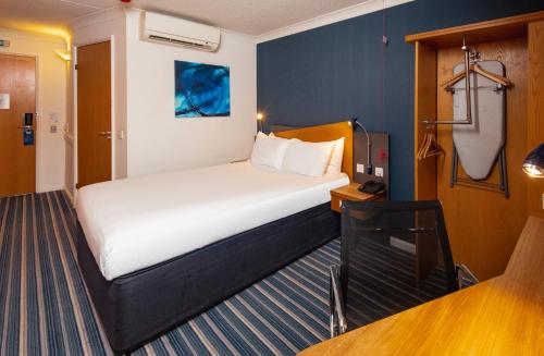 holiday inn express bristol city centre by ihg