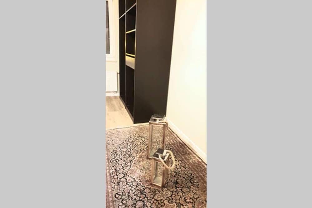 luxury large 4 beds 3 balconies 110 m2 parking
