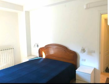 monterosso apartment