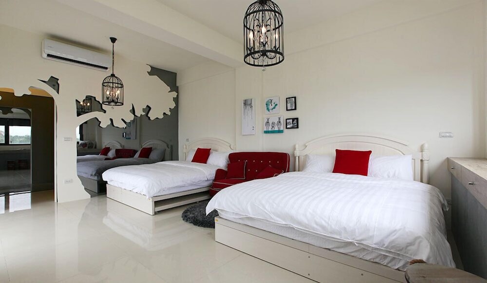 hi zebra travel bandb