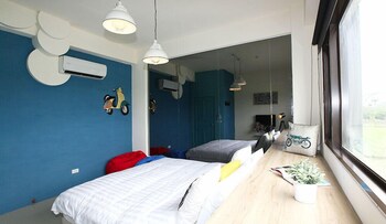 hi zebra travel bandb