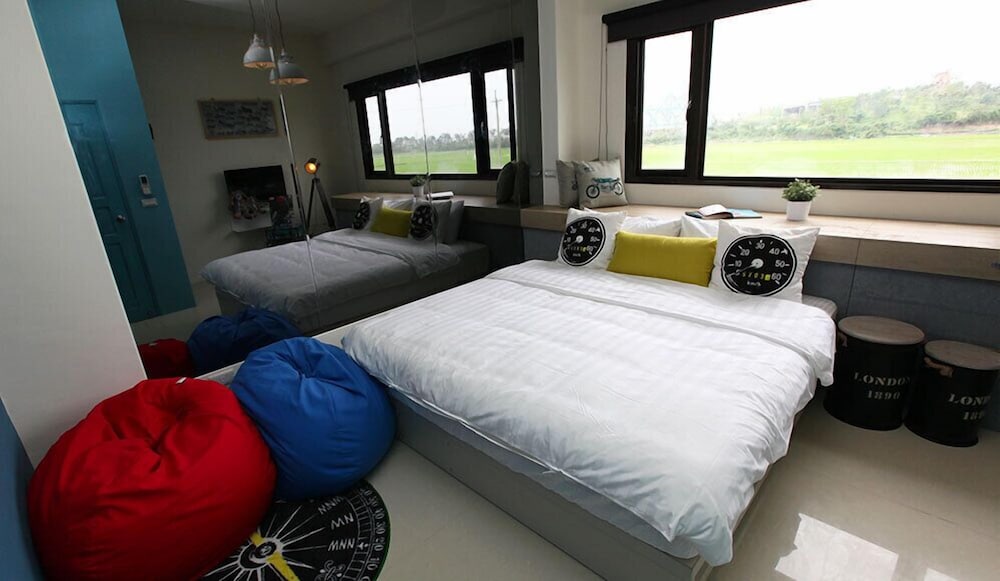 hi zebra travel bandb