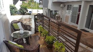 2 bedroom villa by ap at tagaytay hampton villa