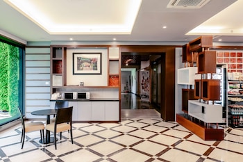 rondo hotel