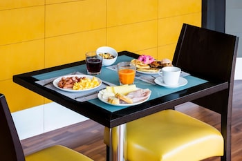 rondo hotel