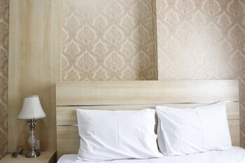 classic 2br apartment at mekarwangi square cibaduyut