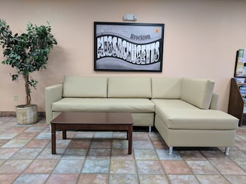 Super 8 By Wyndham Brockton,Brockton>>Boston,2 star