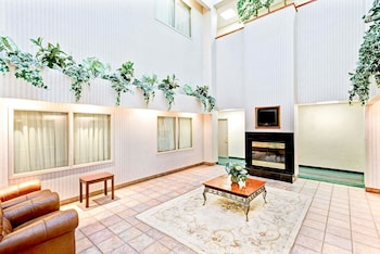 Super 8 By Wyndham Brockton,Brockton>>Boston,2 star