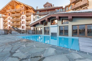 pierre and vacances premium residenz arc 1950 le village