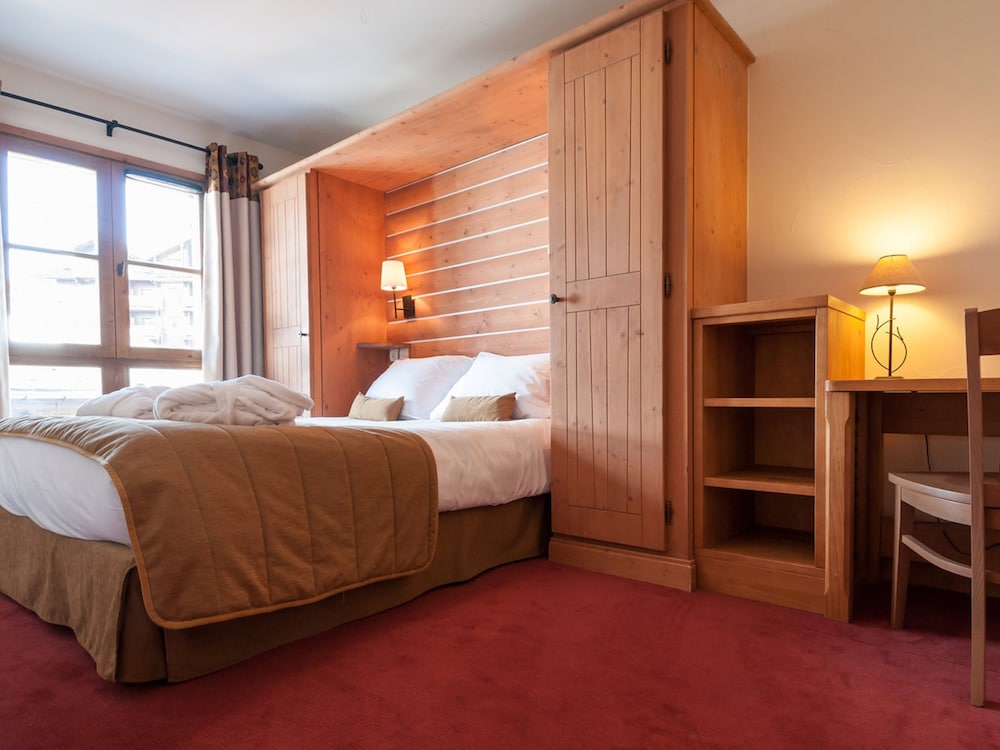 pierre and vacances premium residenz arc 1950 le village