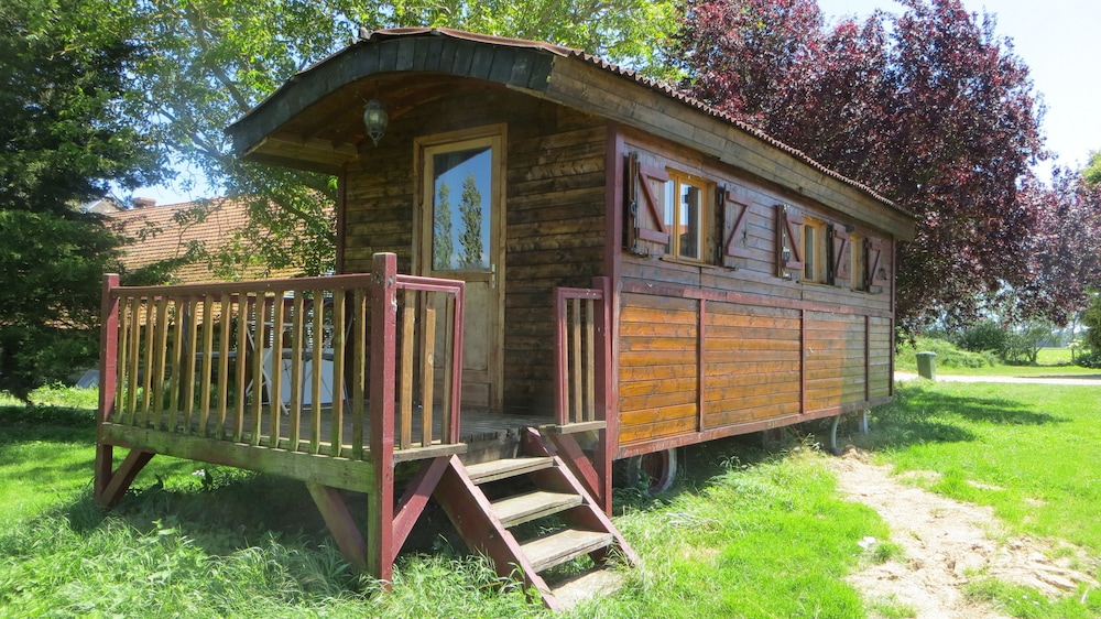 roulotte a la ferme de lisle