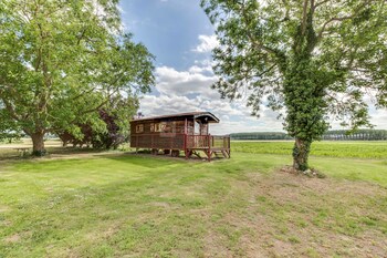 roulotte a la ferme de lisle