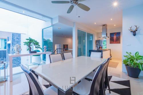 luxury modern 3 bedroom pool villa pa5
