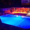 everest apart hotel