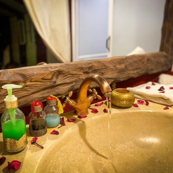 desert heart luxury camp