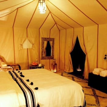 desert heart luxury camp