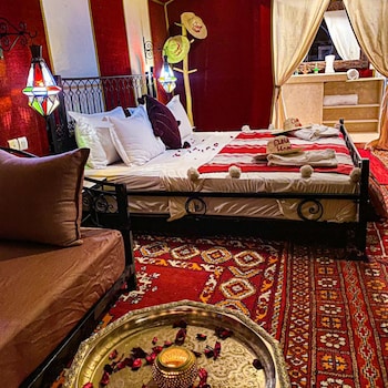 desert heart luxury camp