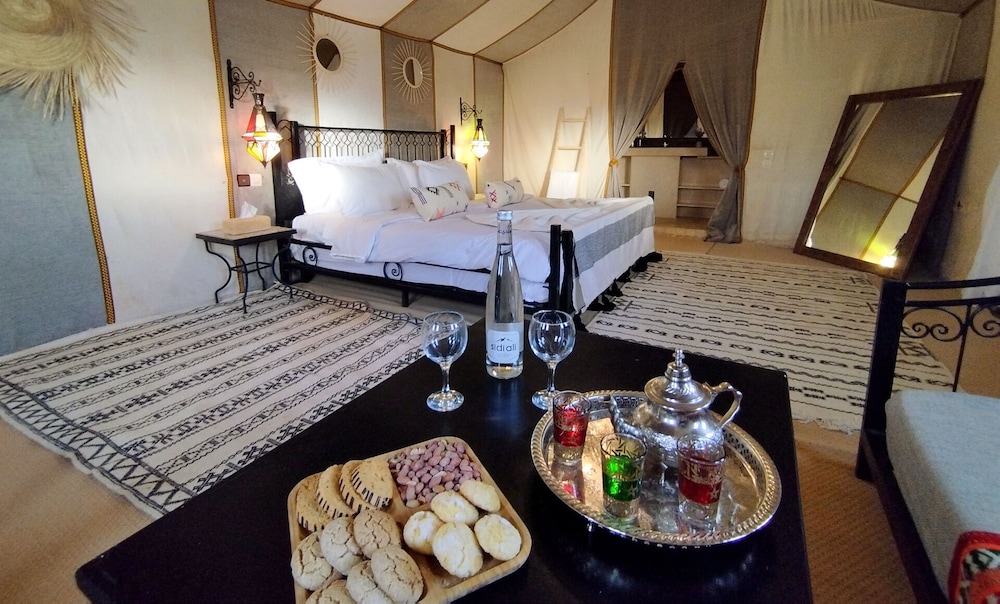 desert heart luxury camp