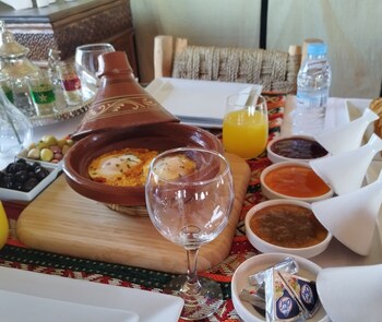 desert heart luxury camp