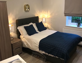 1 helena studio apartment