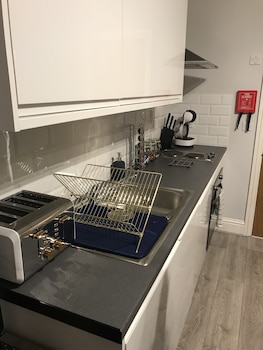 1 helena studio apartment