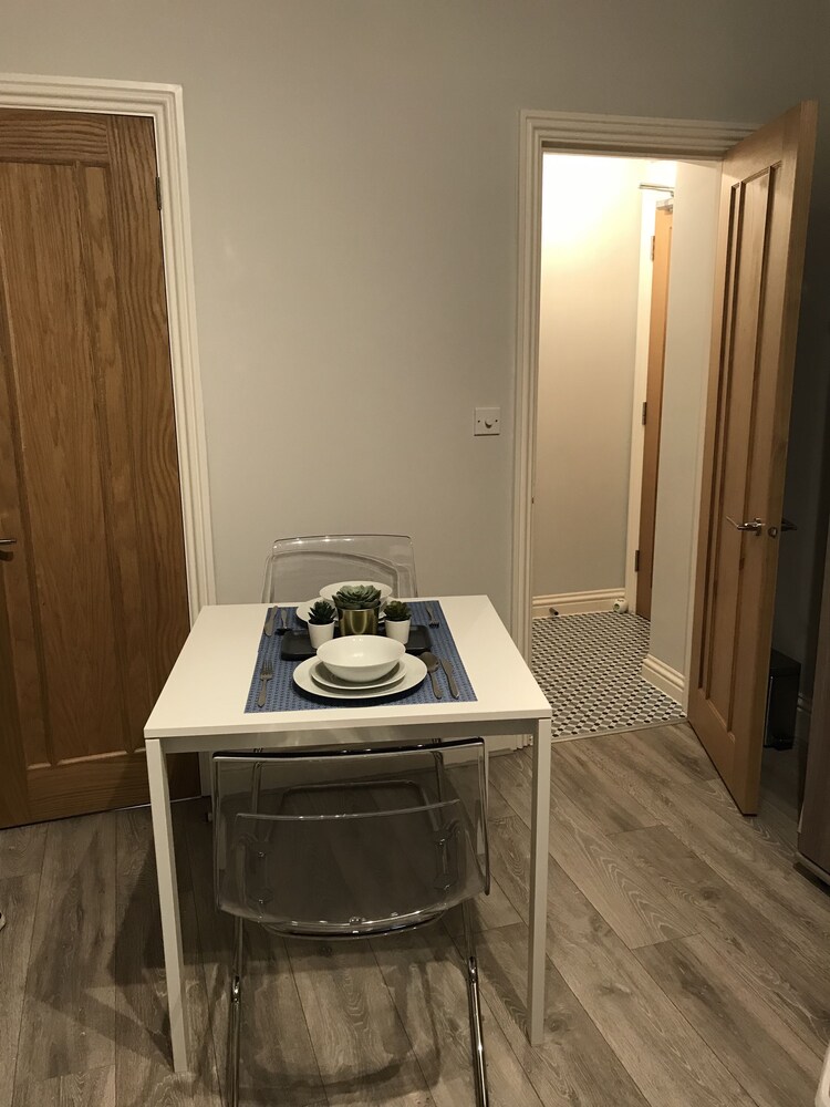 1 helena studio apartment