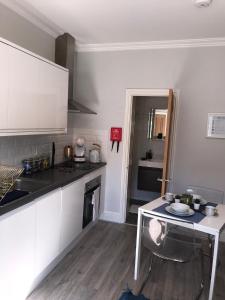 1 helena studio apartment