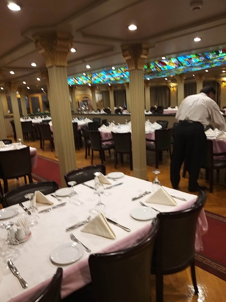 ms king tut i nile cruise