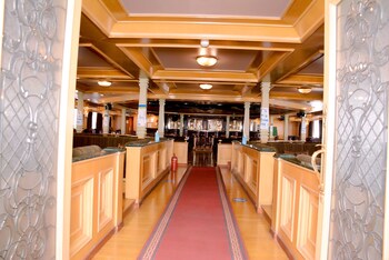 ms king tut i nile cruise