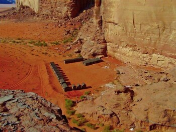 bedouins desert camp