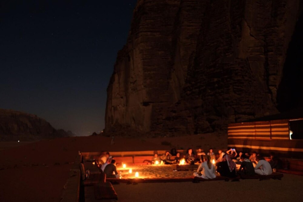 bedouins desert camp