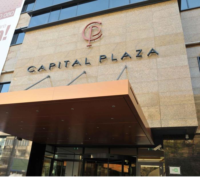 capital plaza hotel