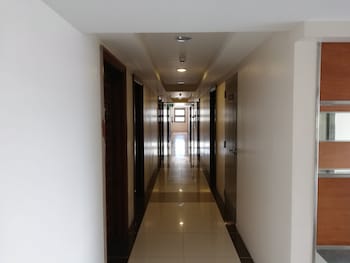 ecj cozy studio units at horizons 101