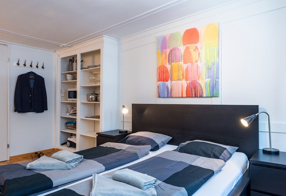 zh niederdorf i hitrental apartment
