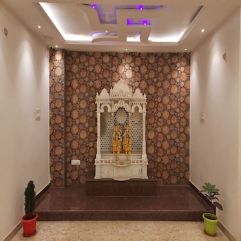 Hotel Neel Gagan,Dandupur,4 star