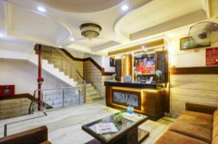 hotel vinayak banganga road katra