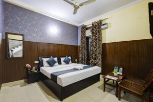 hotel vinayak banganga road katra