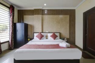 hotel vinayak banganga road katra