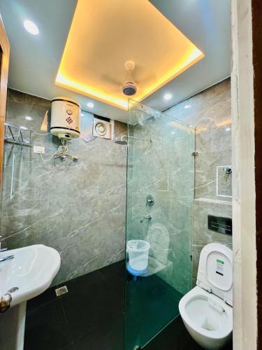 Hotel Park Hills,,2 star